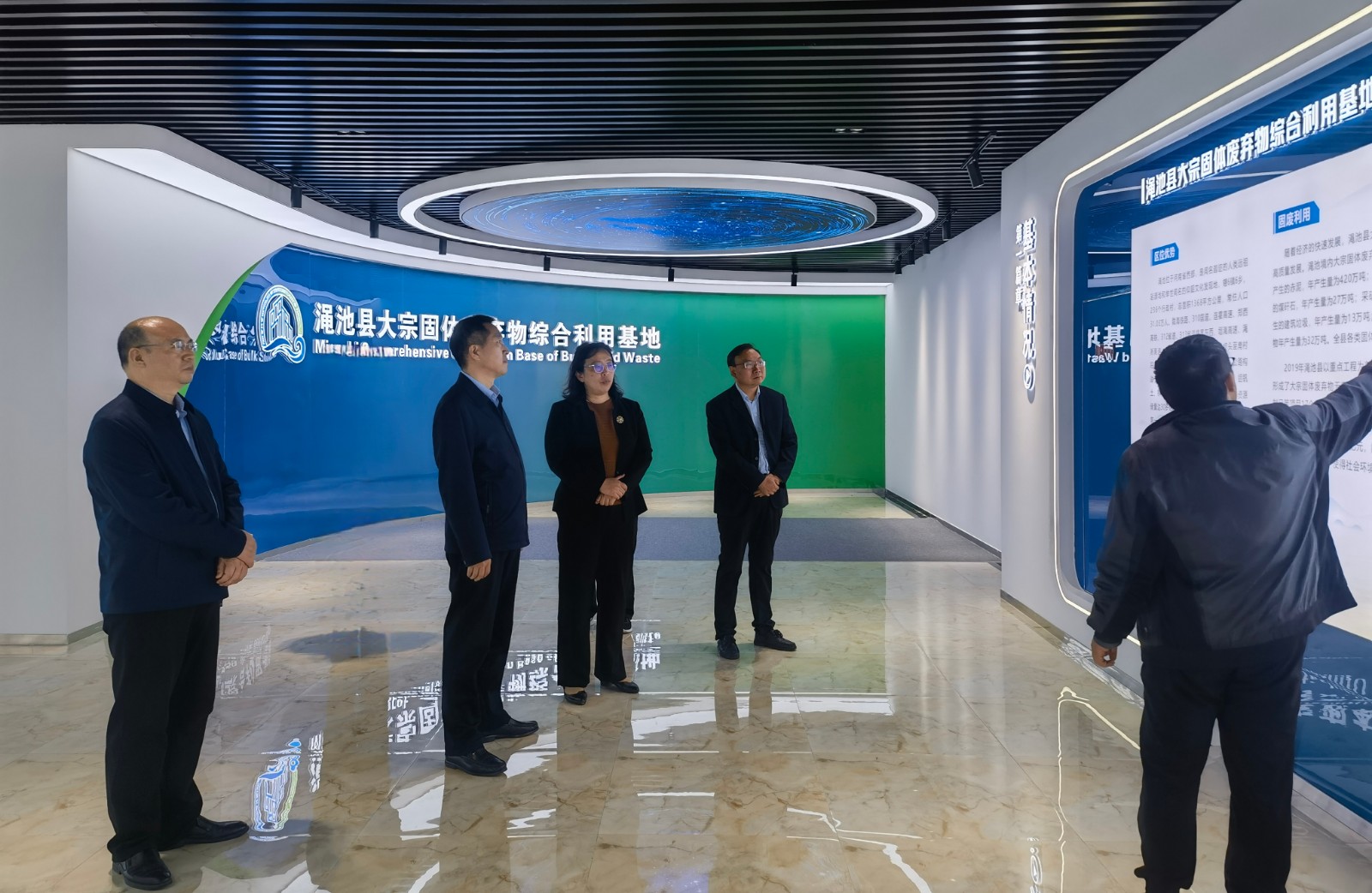 市科技局到渑池县先进制造业开发区调研1.jpg 市科技局到渑池县先进制造业开发区调研1.jpg